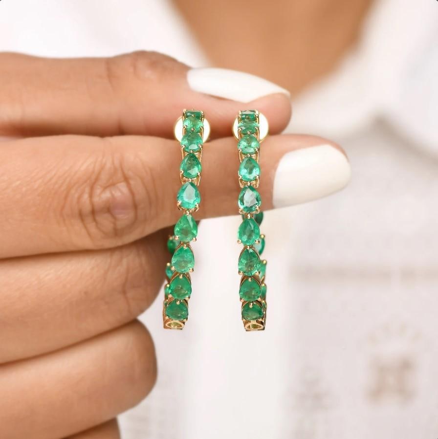9.34 cts Natural Zambian emerald earring in 18k gold - 9