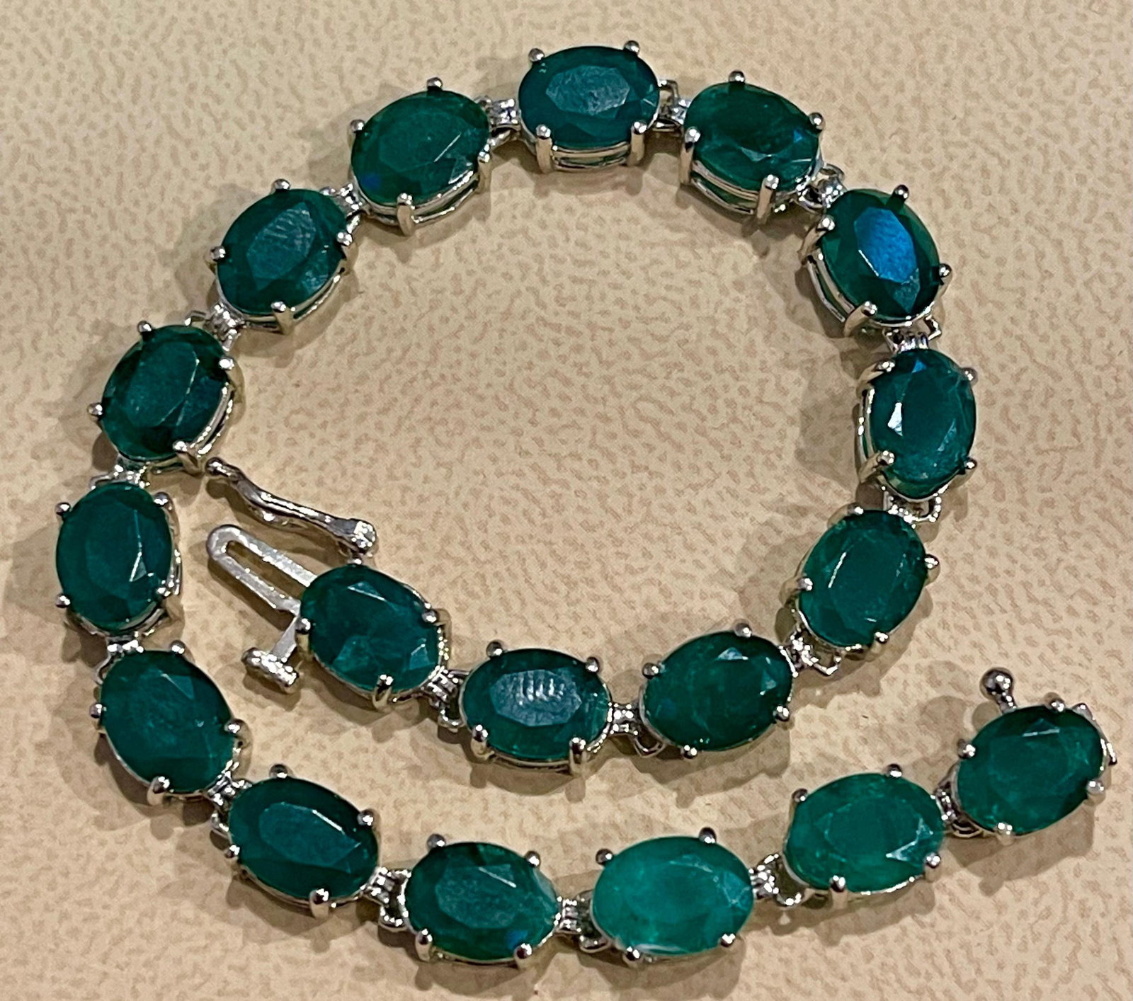 23 Carat Natural Emerald Cocktail Tennis Bracelet 14 Karat White Gold - 5
