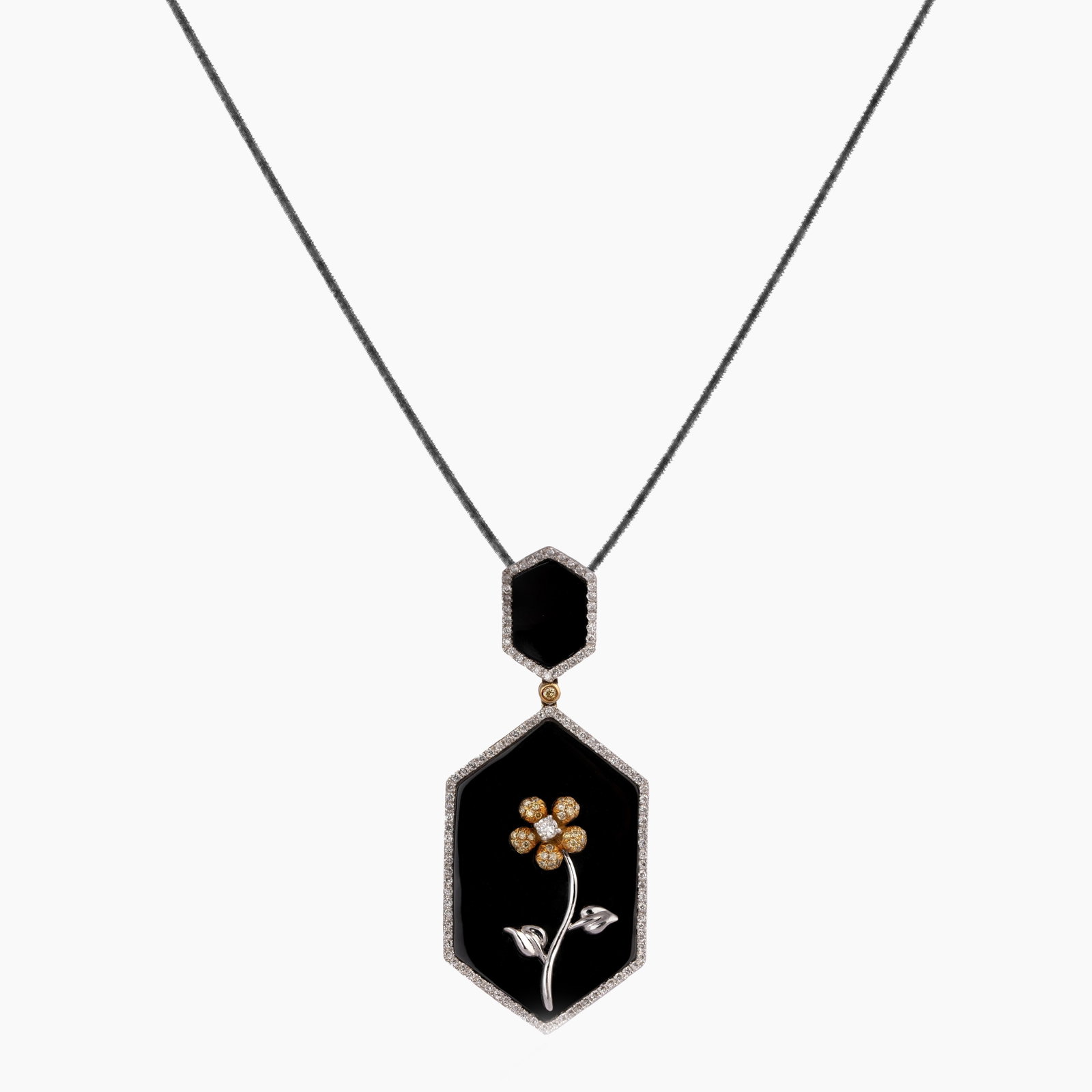 Diamond Onex Pendant in 18k gold - 5