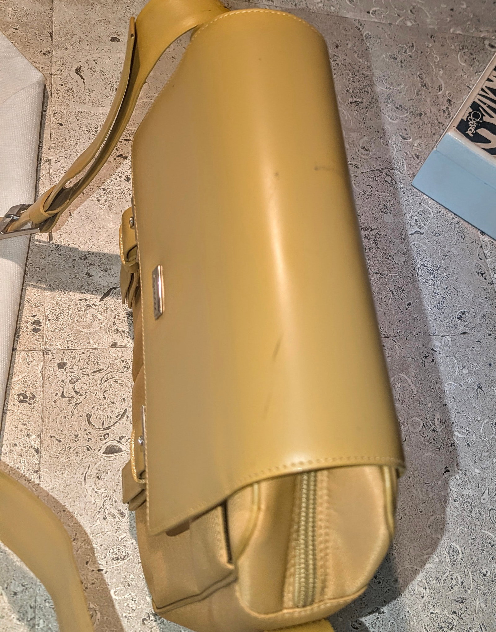 90s Messenger Bag in Modern Materials Mustard Yellow, Byblos Brand - 5