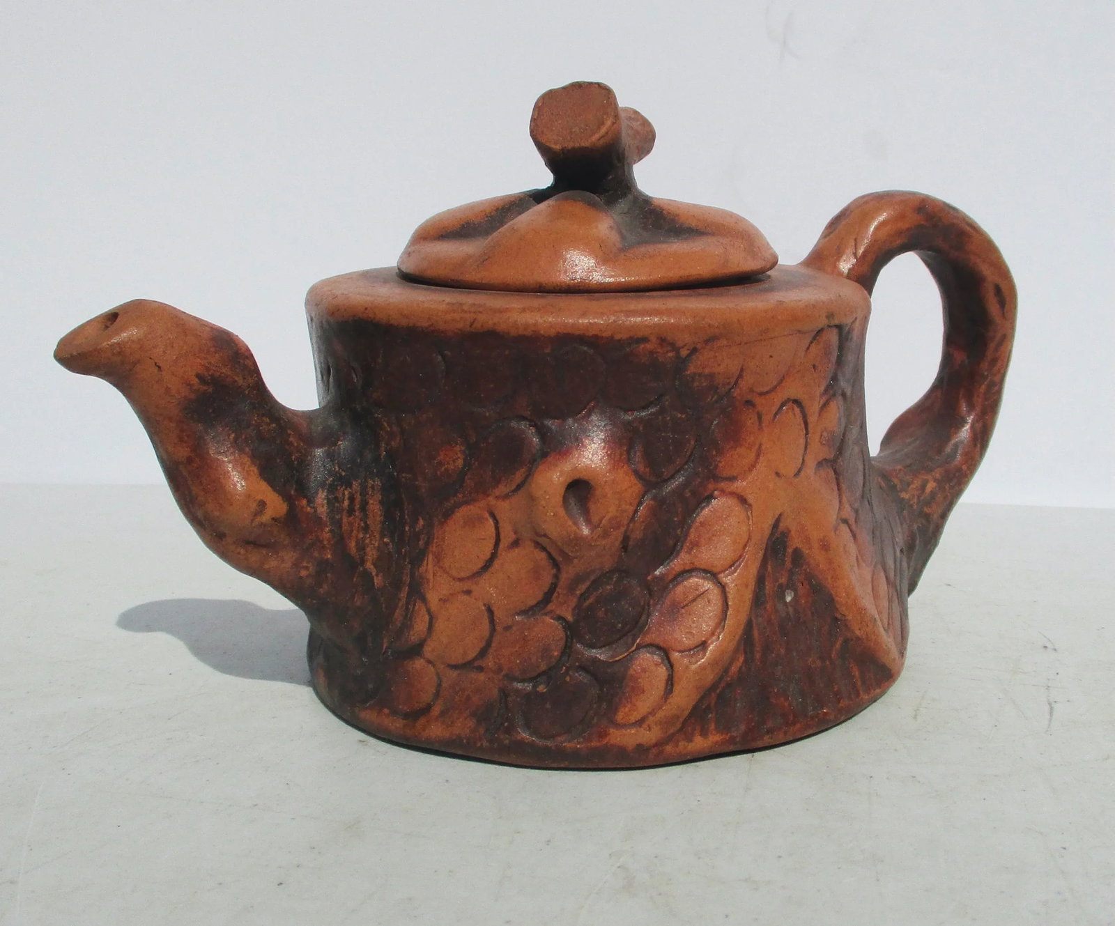 Chinese Folk Art Terra Cotta TeaPot Vintage 50s' - 2