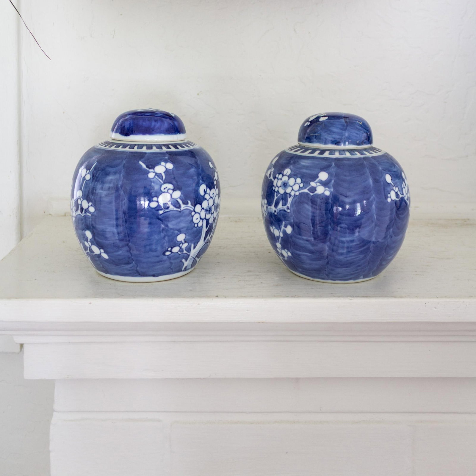 Pair of Blue and White Chinese Chinoiserie Prunus Blossom Lidded Ginger Jars - 7