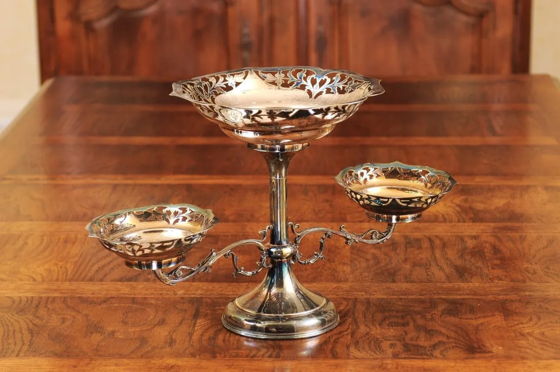 French 19th Century Silver Epergne with Pierced Foliage and Scrolling Motifs - 11