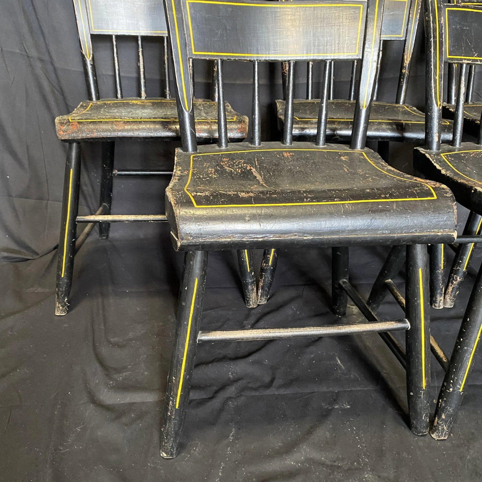 19th Century Plank Seated Dining Chairs With Original Black Paint -Set of 5 - 9