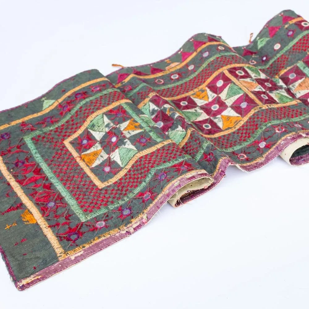 Vintage Indian Toran Embroidered Textile With Mirrors - 5