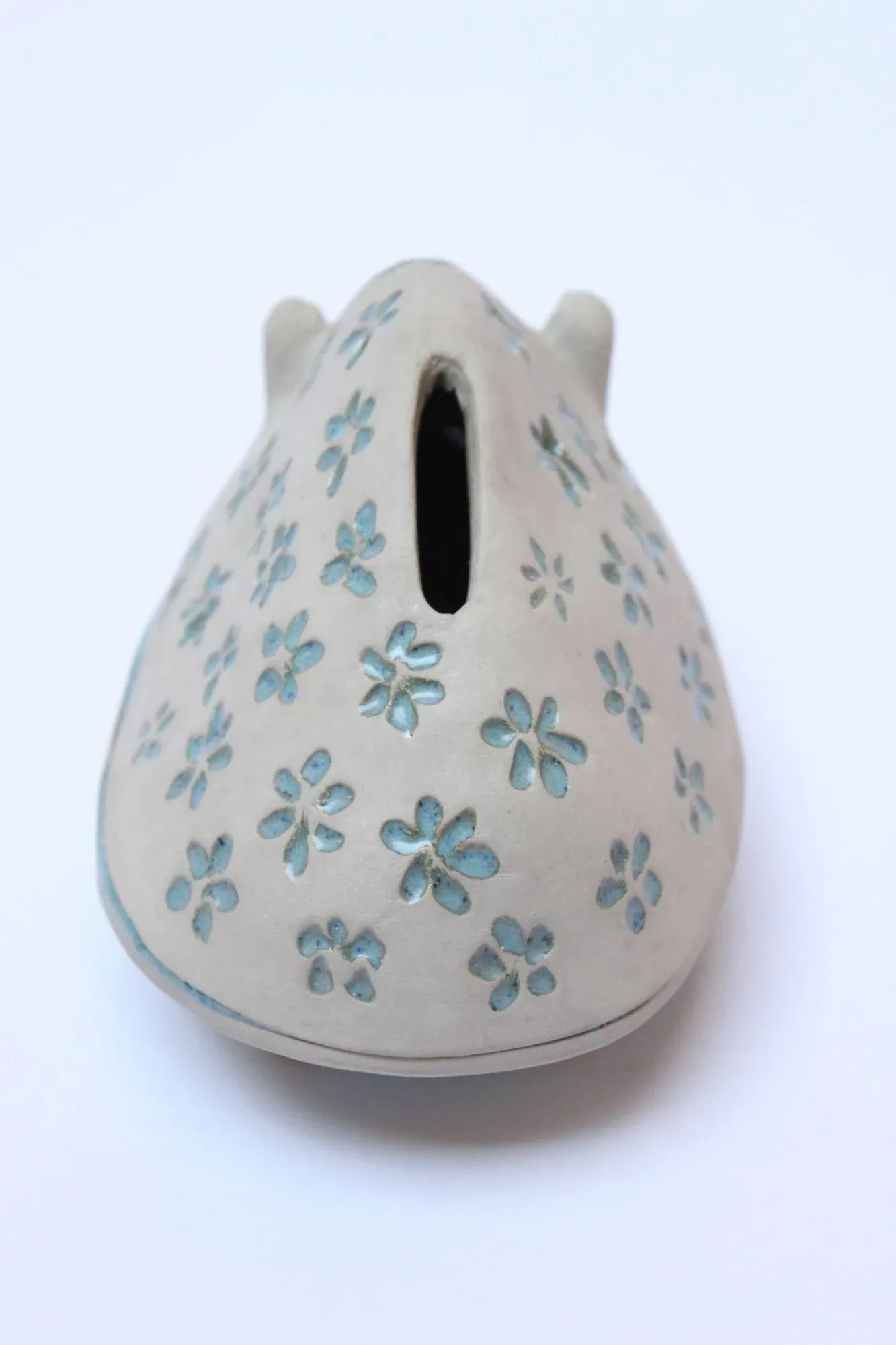Studio Pottery Piggy Bank by David Gil and Yusuke Aida for Bennington Potters - 4