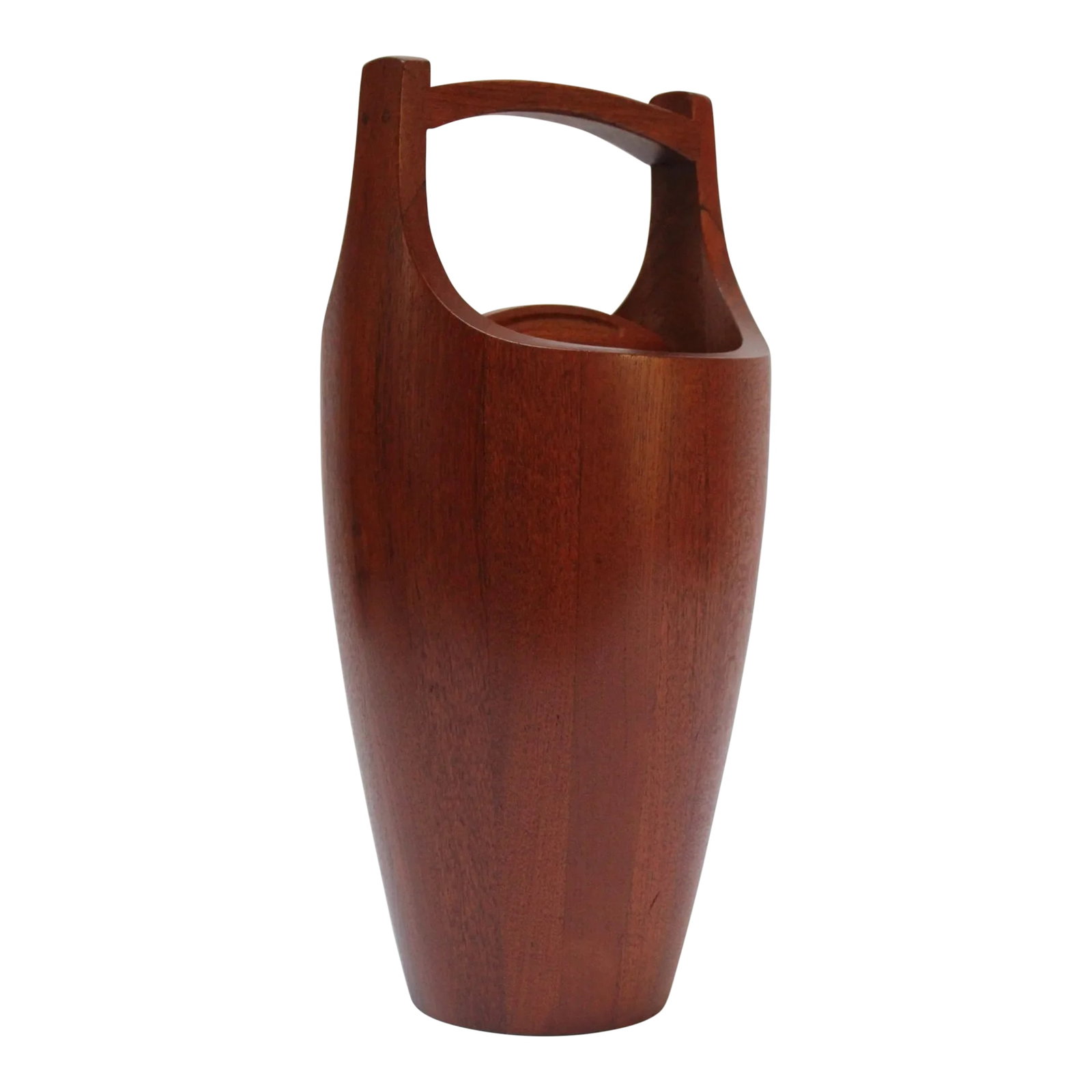Large Staved Teak Ice Bucket by Jens Quistgaard for Dansk: Large Dansk 'Congo' ice bucket in staved teak designed by Jens Quistgaard for Dansk. Iconic, sculptural early example with signature orange plastic interior liner. Surface scratch along with one 7"