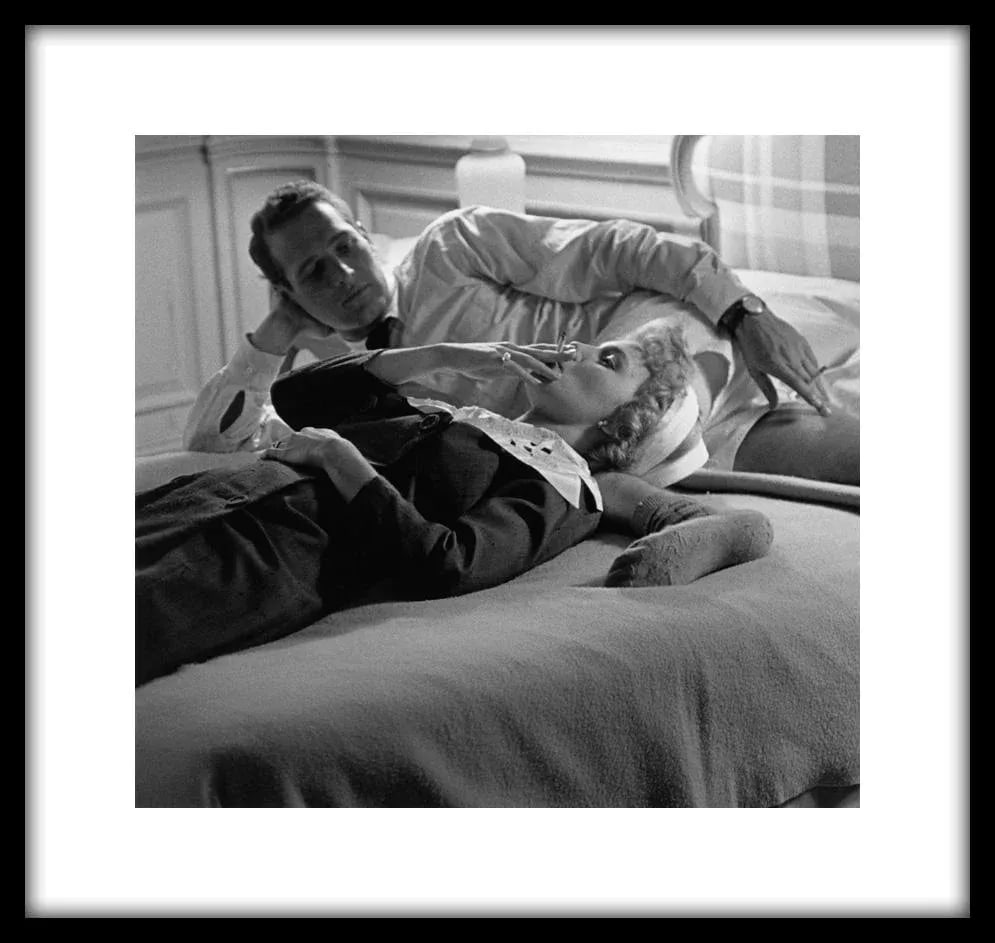 Paul Newman and Joanne Woodward 1958 (Photo by Sid Avery) - 2