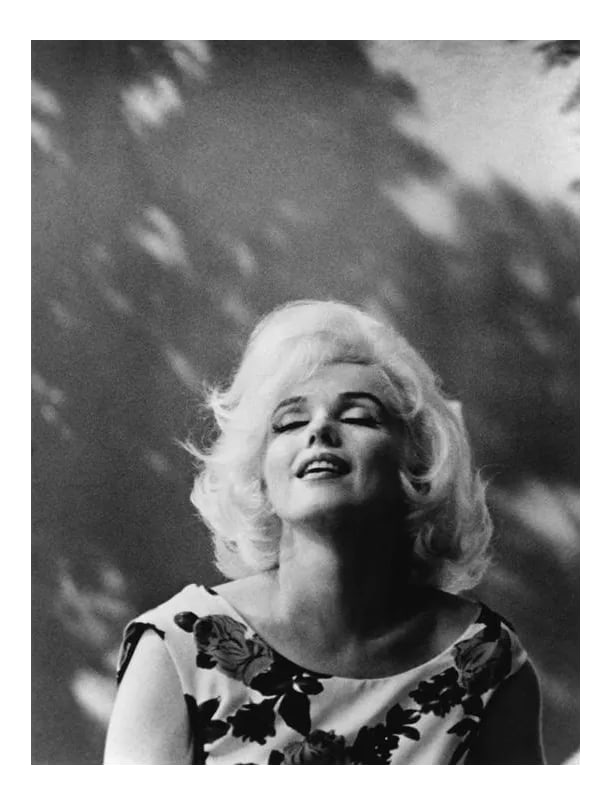 Marilyn Monroe 1962: Marilyn Monroe on the set of "Something's Got To Give" in 1962. Photo by Glenn Embree. 11" x 14" silver gelatin print. Printed under the direct supervision of Sid Avery and signed on verso by Sid