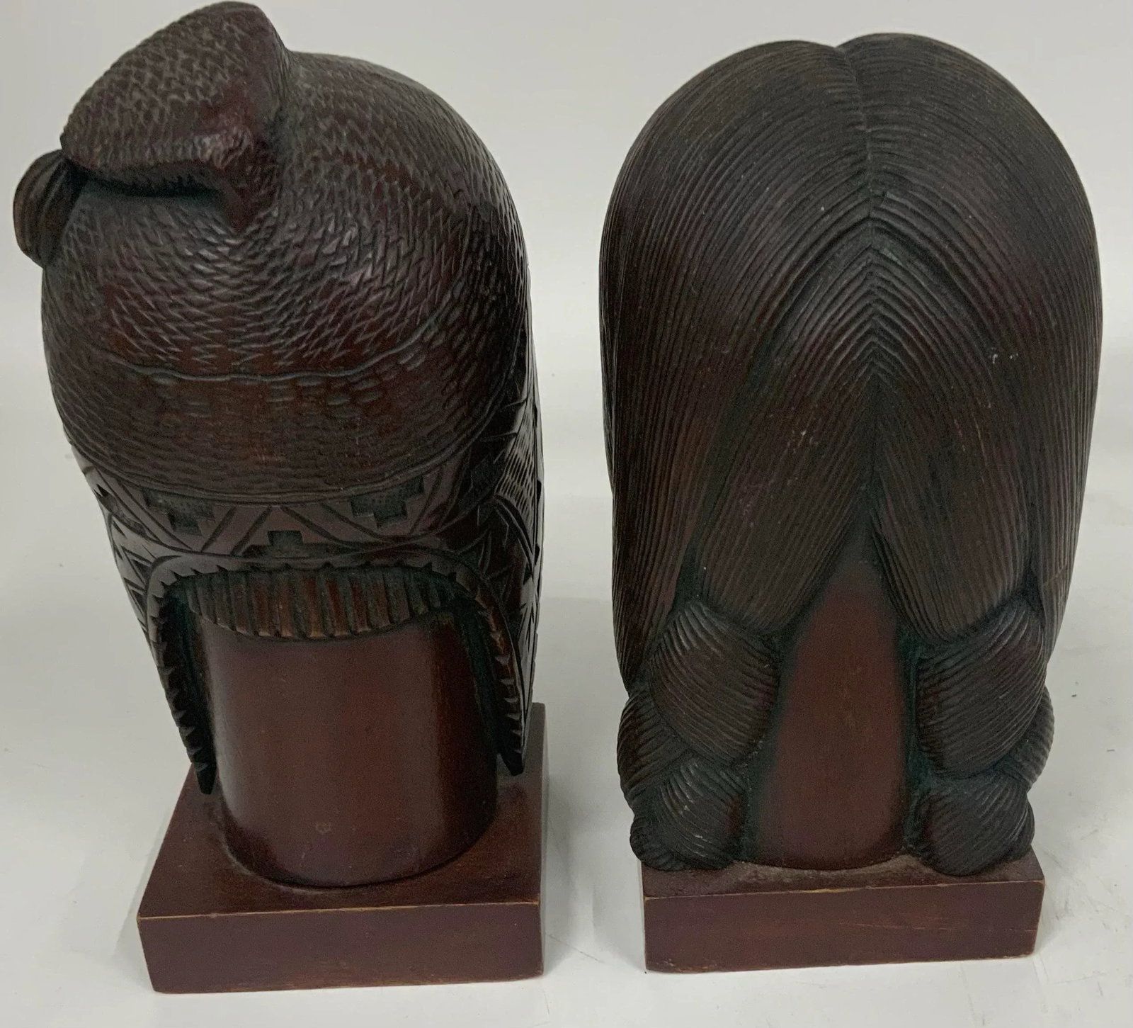 Pair of Carved Wood Sculptures of Inca Indians by Mexican Artist Flores Arias - 8