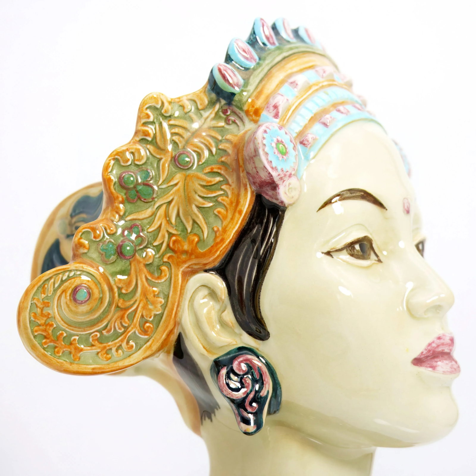 Signed 1940s Goldscheider "Bali Head" Porcelain Bust (12.5") - Maximalist Polychrome Sculpture for G - 4