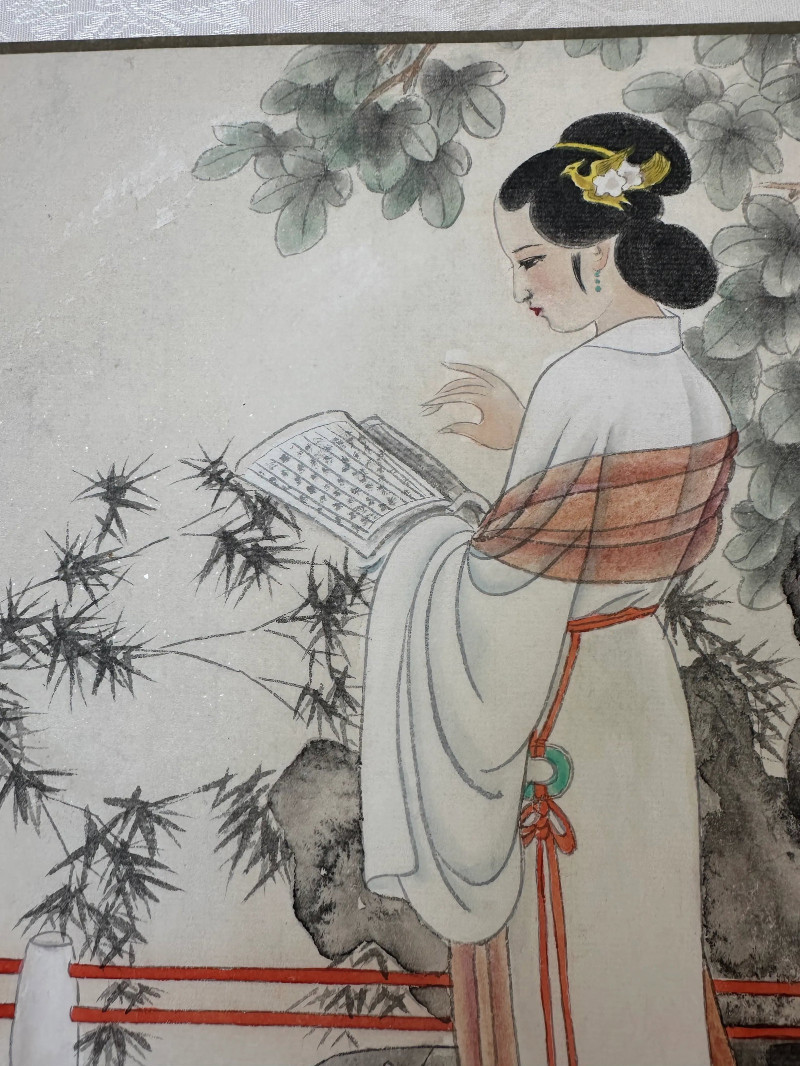 Late 20th Century Pair of Chinese Gongbi Watercolor Paintings - Court Ladies, Signed Wei Dong - 4