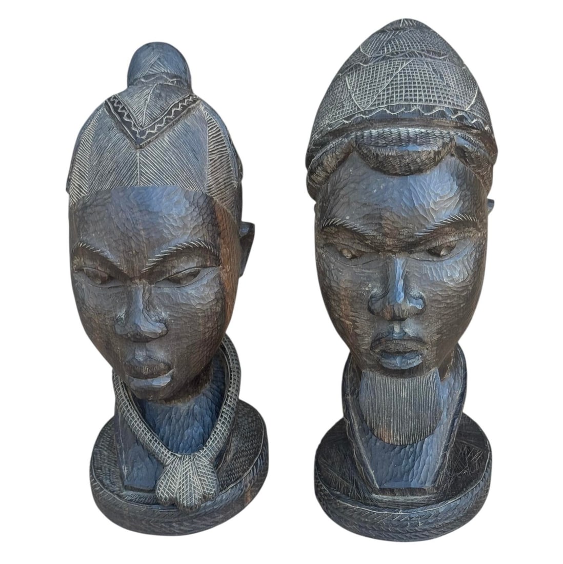 Pair of Mid 20th Century Male & Female Nigerian Busts Hand Carved in Ebony Wood - 2