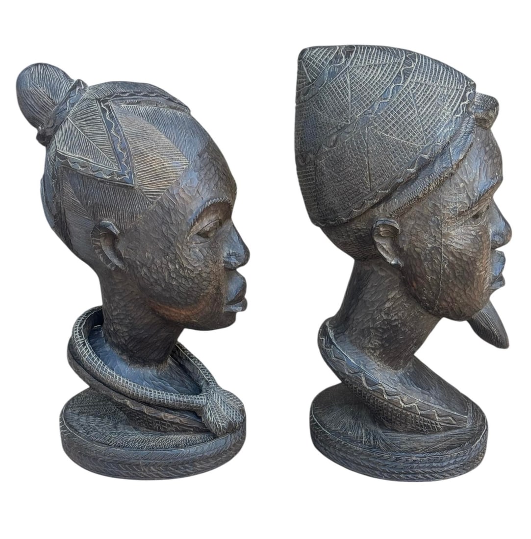 Pair of Mid 20th Century Male & Female Nigerian Busts Hand Carved in Ebony Wood - 8