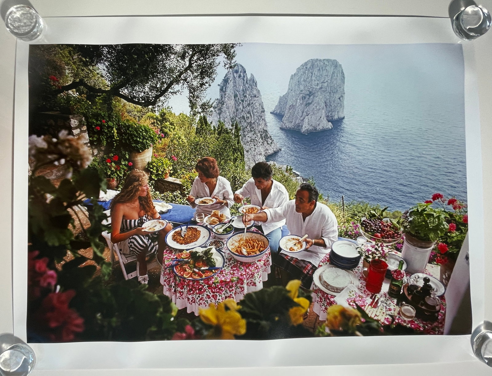 "Dining Al Fresco on Capri" 30x40 Original C-Print by Slim Aarons - 7