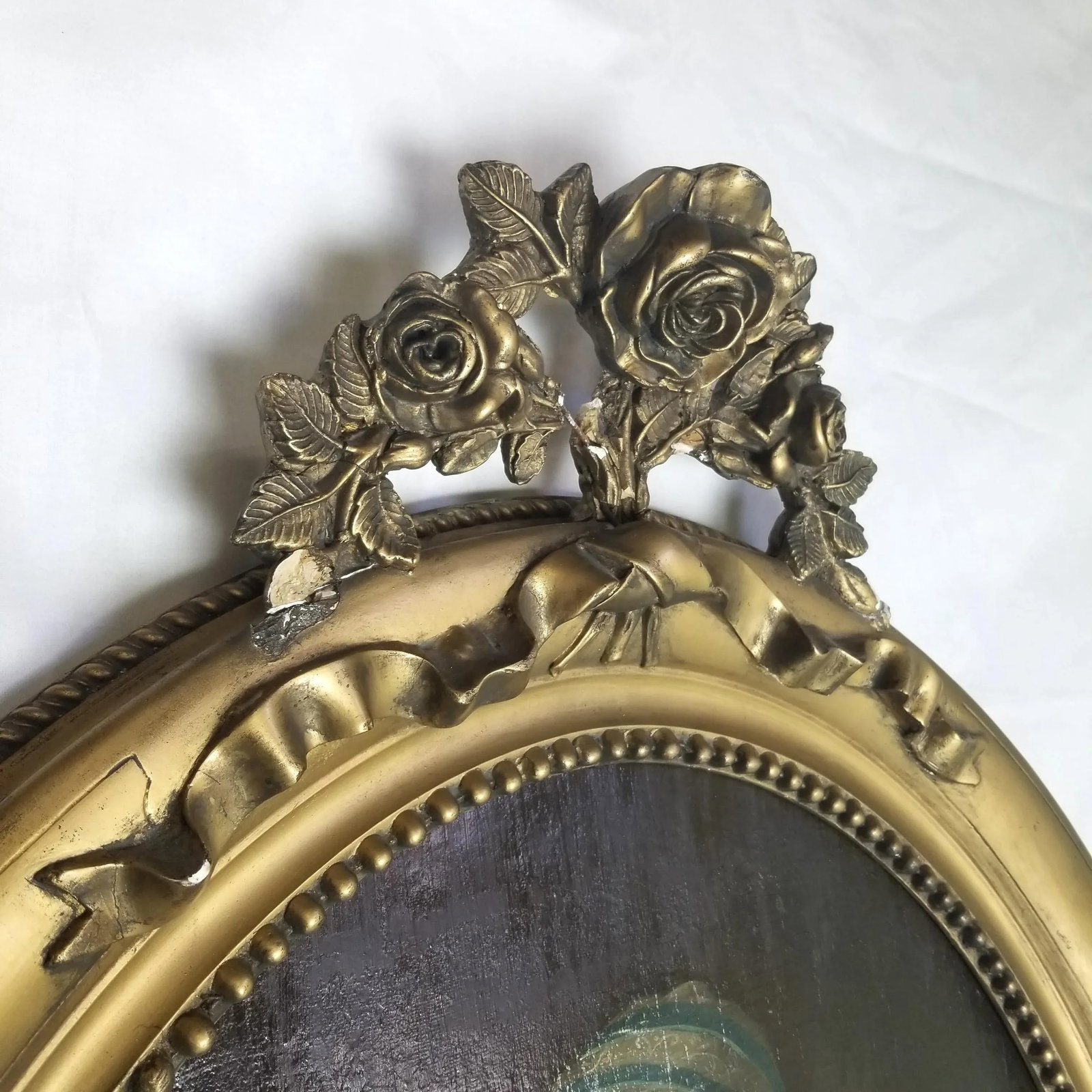Antique Portrait of a Woman in a Gold Frame - 6