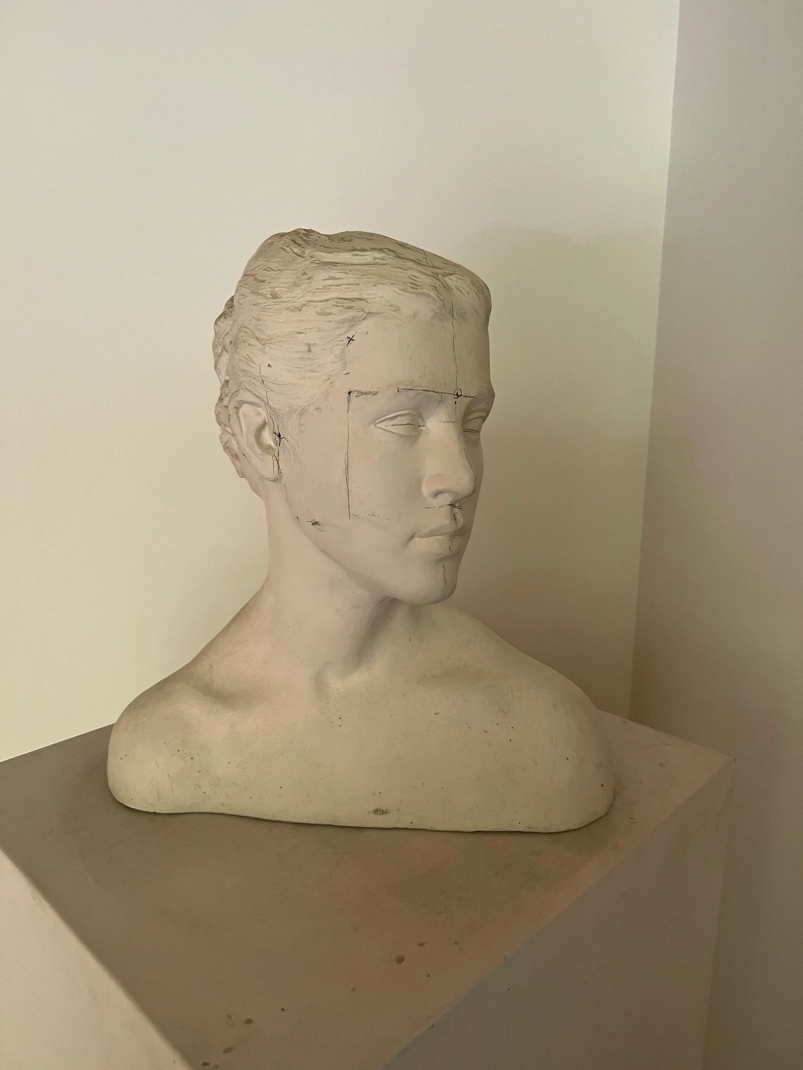 1950s Plaster Bust of Young Woman, by Tony Trezza - 8