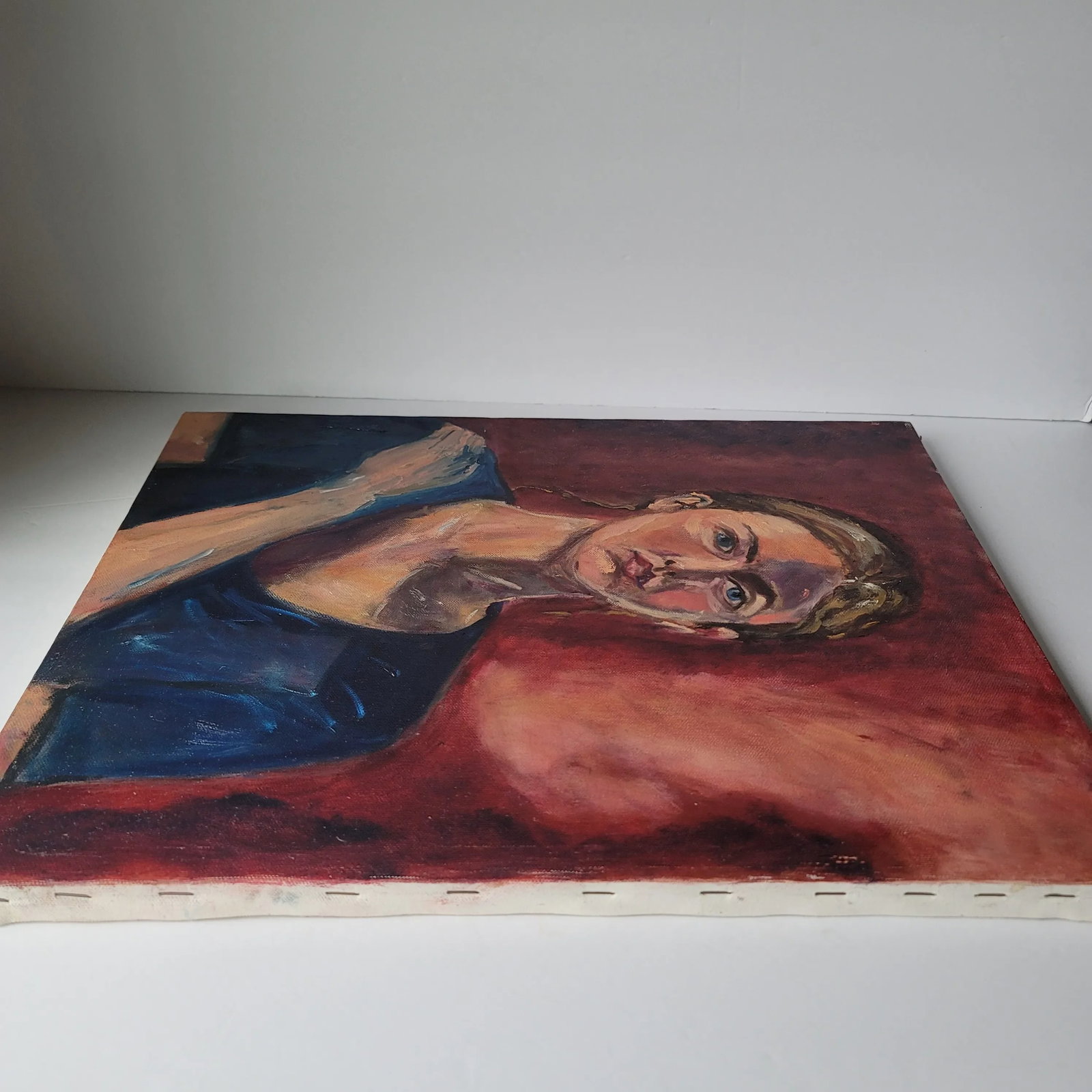 2000s "Woman With Blue Shirt" Expressionist Portrait Oil Painting on Canvas Signed by Rosemary Rabut - 3