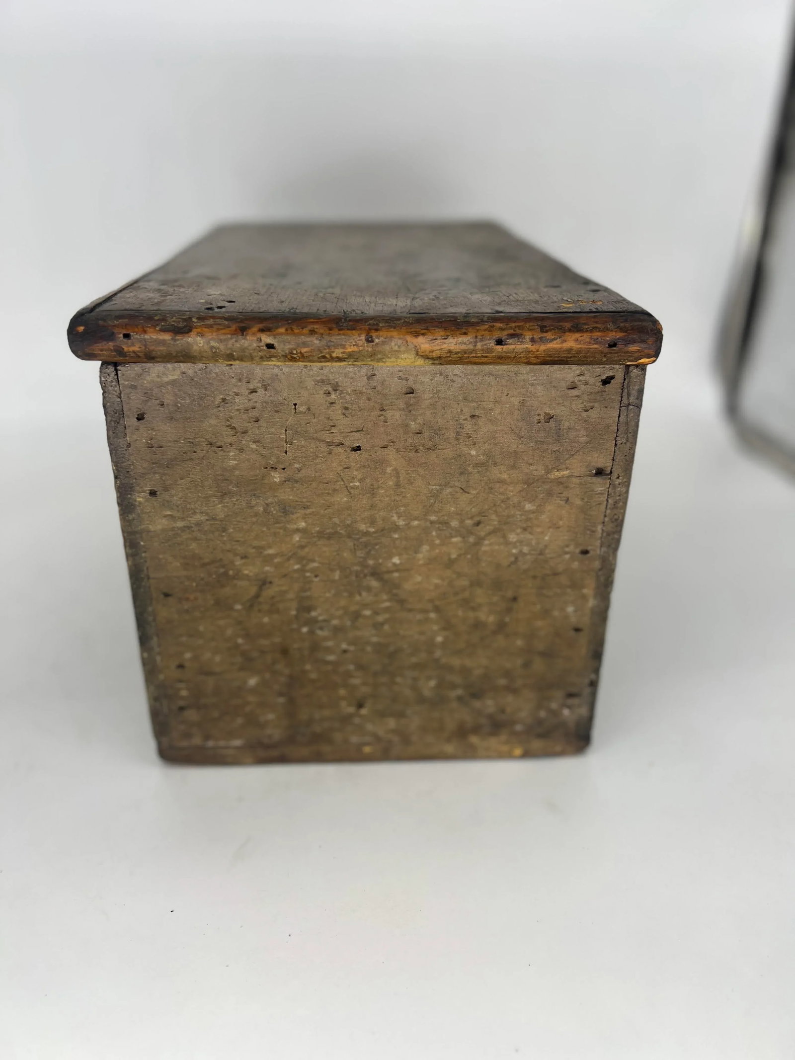 Antique Primitive American Paint Decorated Tool or Document Storage Box - 8