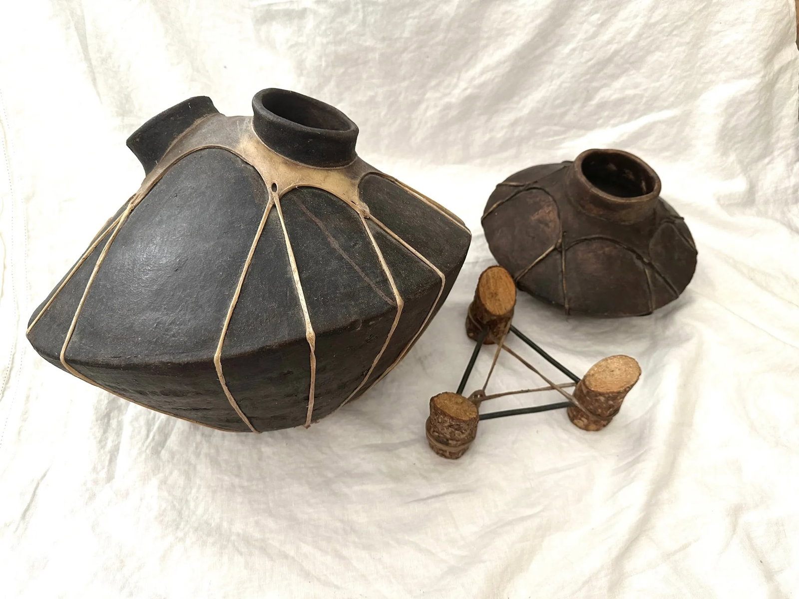 Early Mexican Tarahumara Terracotta Tejuino Pots-A Set - 2