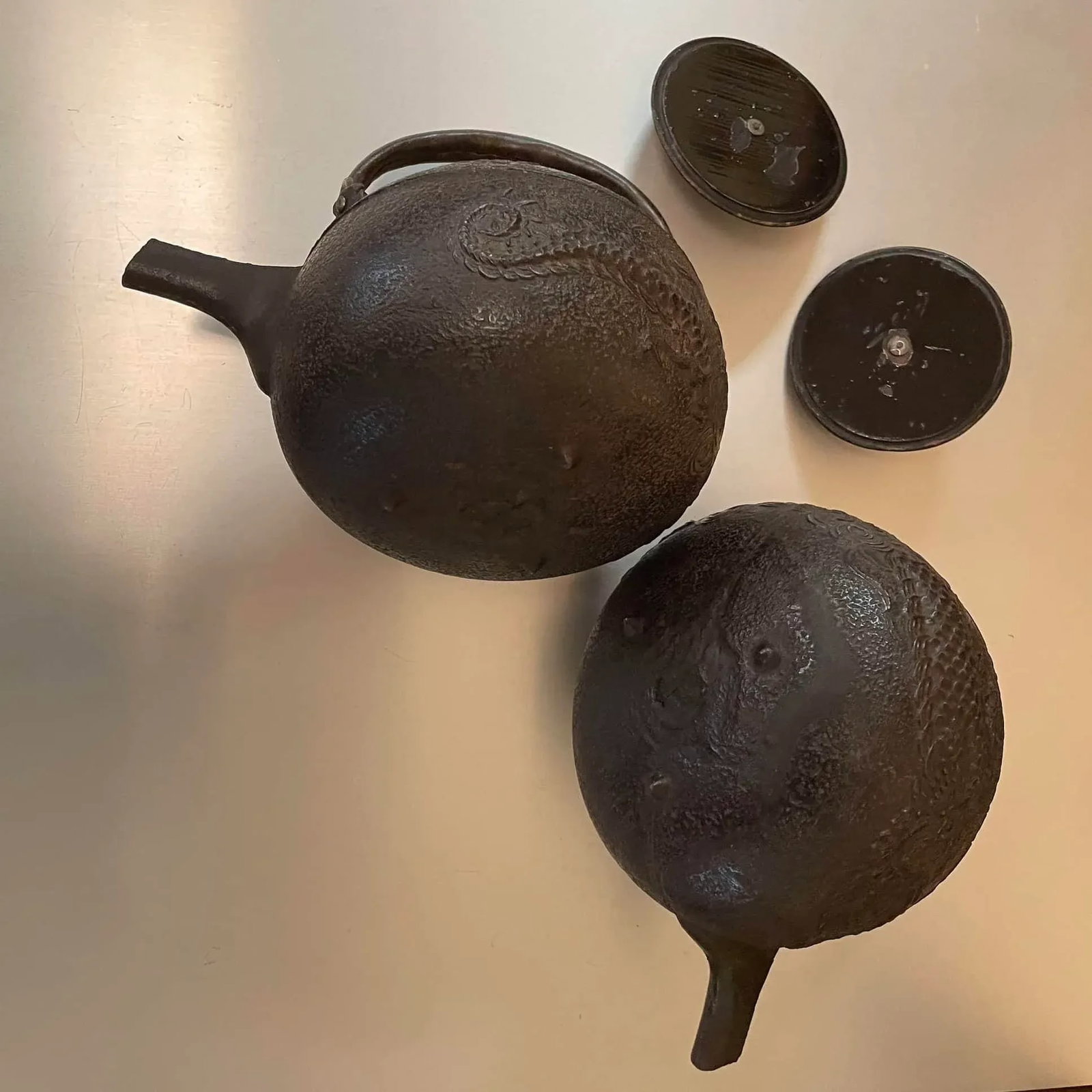 Pair of Antique Japanese Chosi Cast Iron Sake Kettles - 9