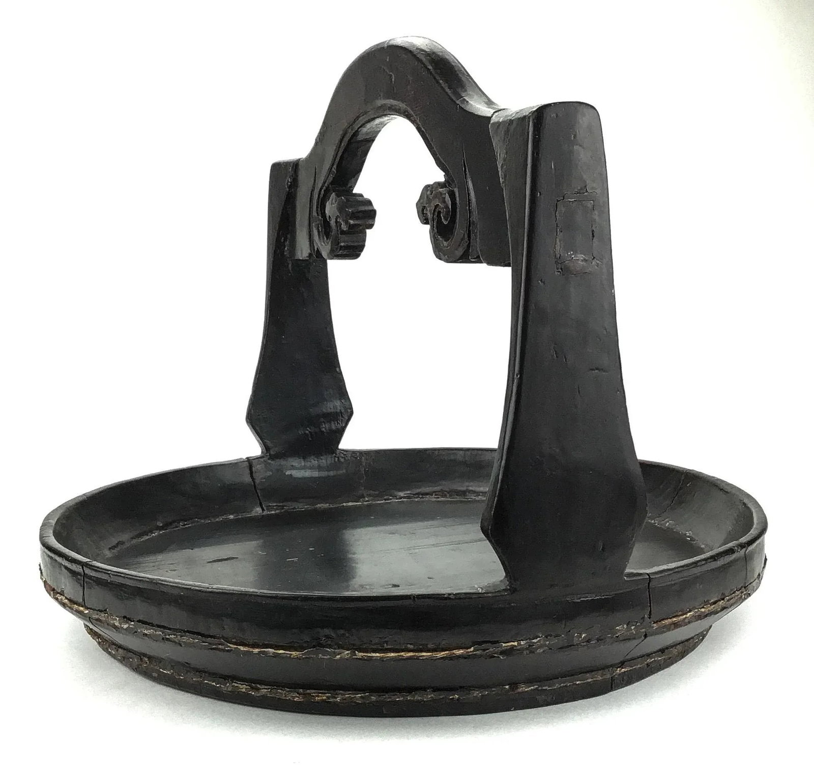 Chinese Antique Hand Carved Wood Presentation Platter or Cake Holder With Handle - 4