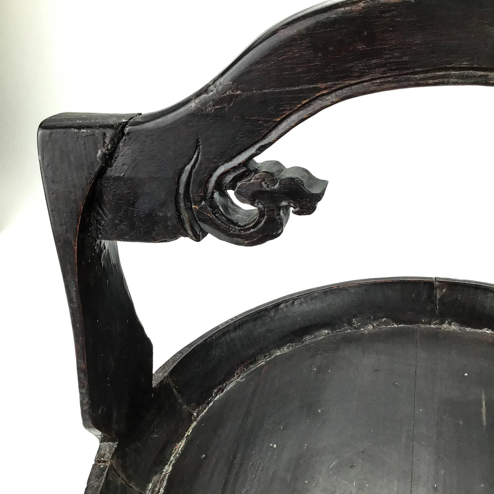 Chinese Antique Hand Carved Wood Presentation Platter or Cake Holder With Handle - 6