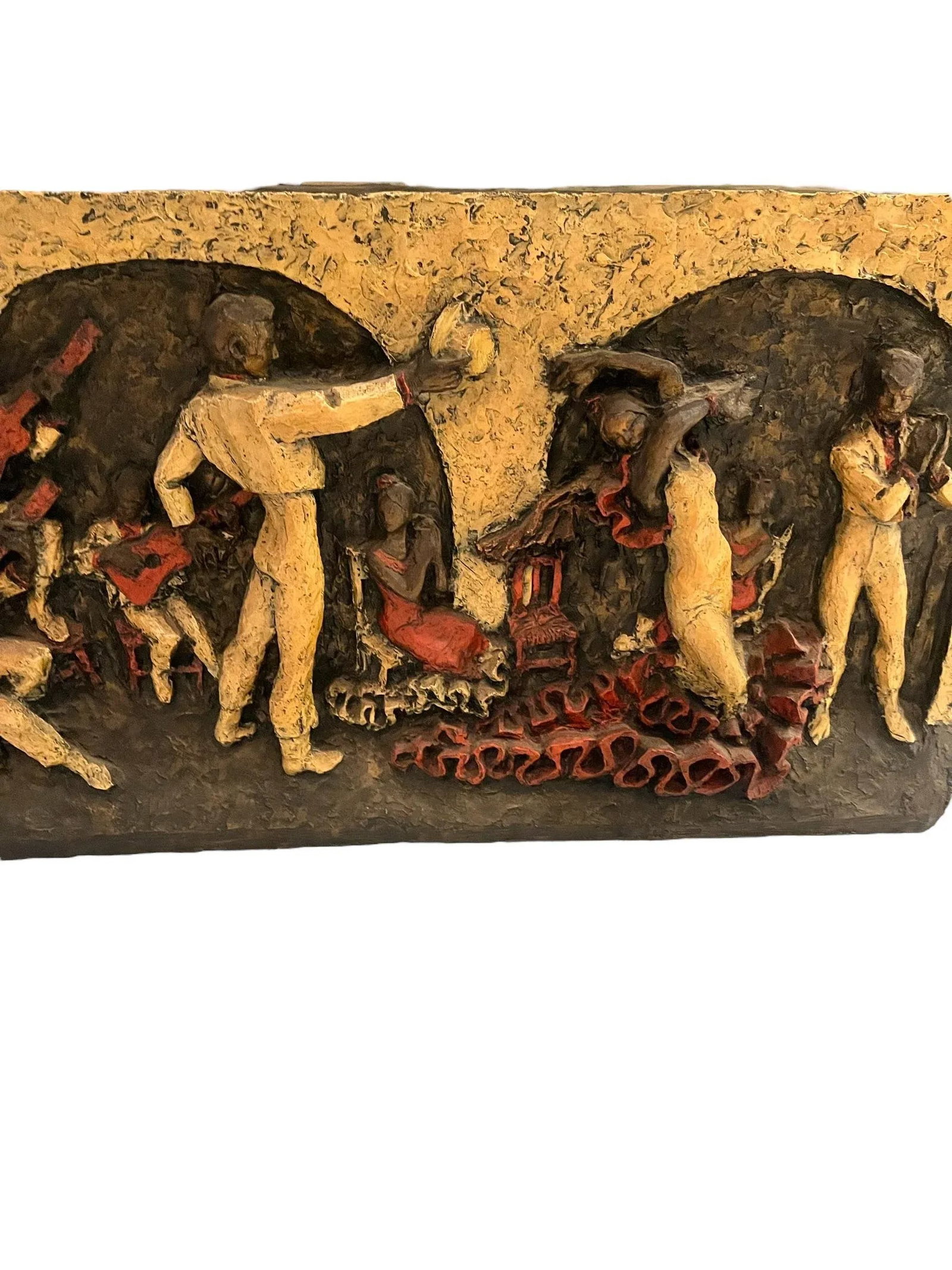 Vintage Mid Century Modern J. Segura Fiberglass Spanish Renaissance Revival Wall Art Sculpture. - 4