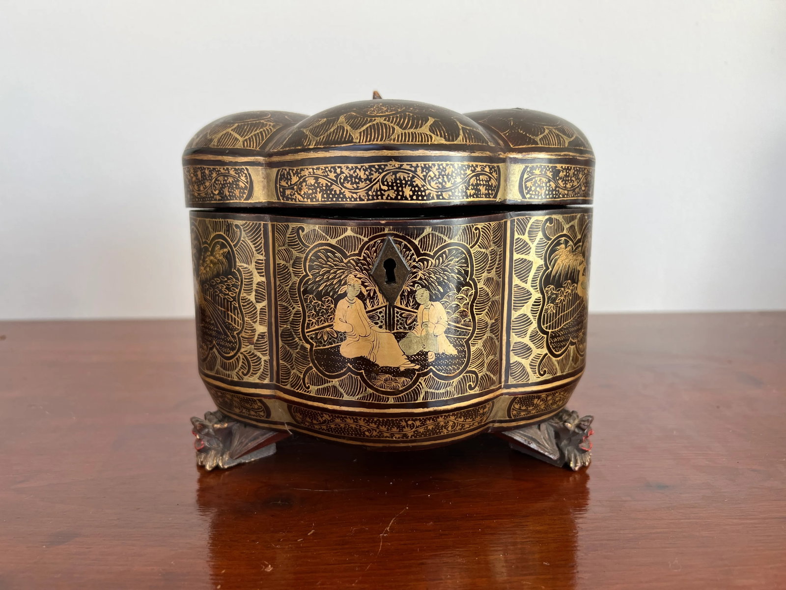 19th Century, Chinese Export Gilt Black Lacquer Melon Form Tea Caddy Box - 5