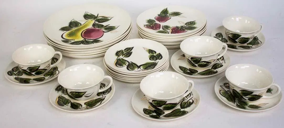 Rare Mid-Century Sascha Brastoff China - Provincial Fruit Pattern - 2