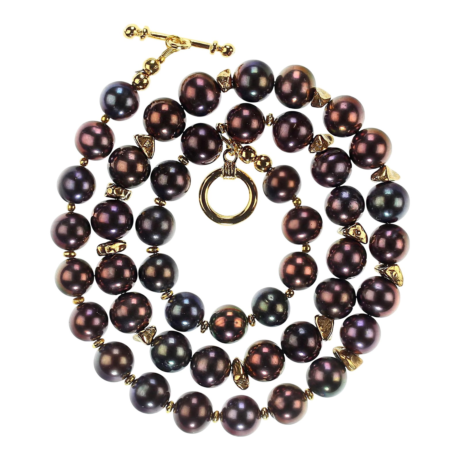 Wine/Mauve Pearls With Gold Vermeil Nugget Accents: This is part of Chairish's Fine Jewelry assortment. Timeless 20-Inch Wine/Mauve Pearl Necklace with Gold Vermeil Accents – Everyday Elegance Pearls are always a classic choice, and this 20-inch