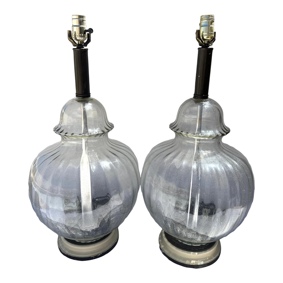 Vintage Ribbed Morano Glass Ginger Jar Table Lamps-A Pair: Vintage Clear Ribbed Morano Glass Ginger Jar Table Lamps. Has a cream with green wood base with a chippy paint look. Can easily be painted a different color. I would keep with the original chippy