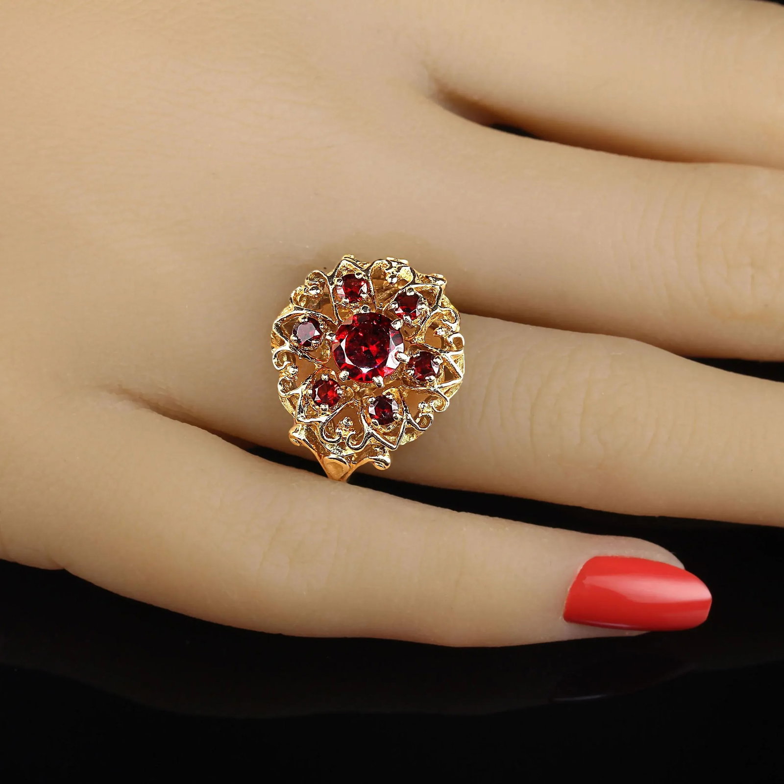 Vintage Garnet and 14k Yellow Gold Ring Size 5.25 - 2