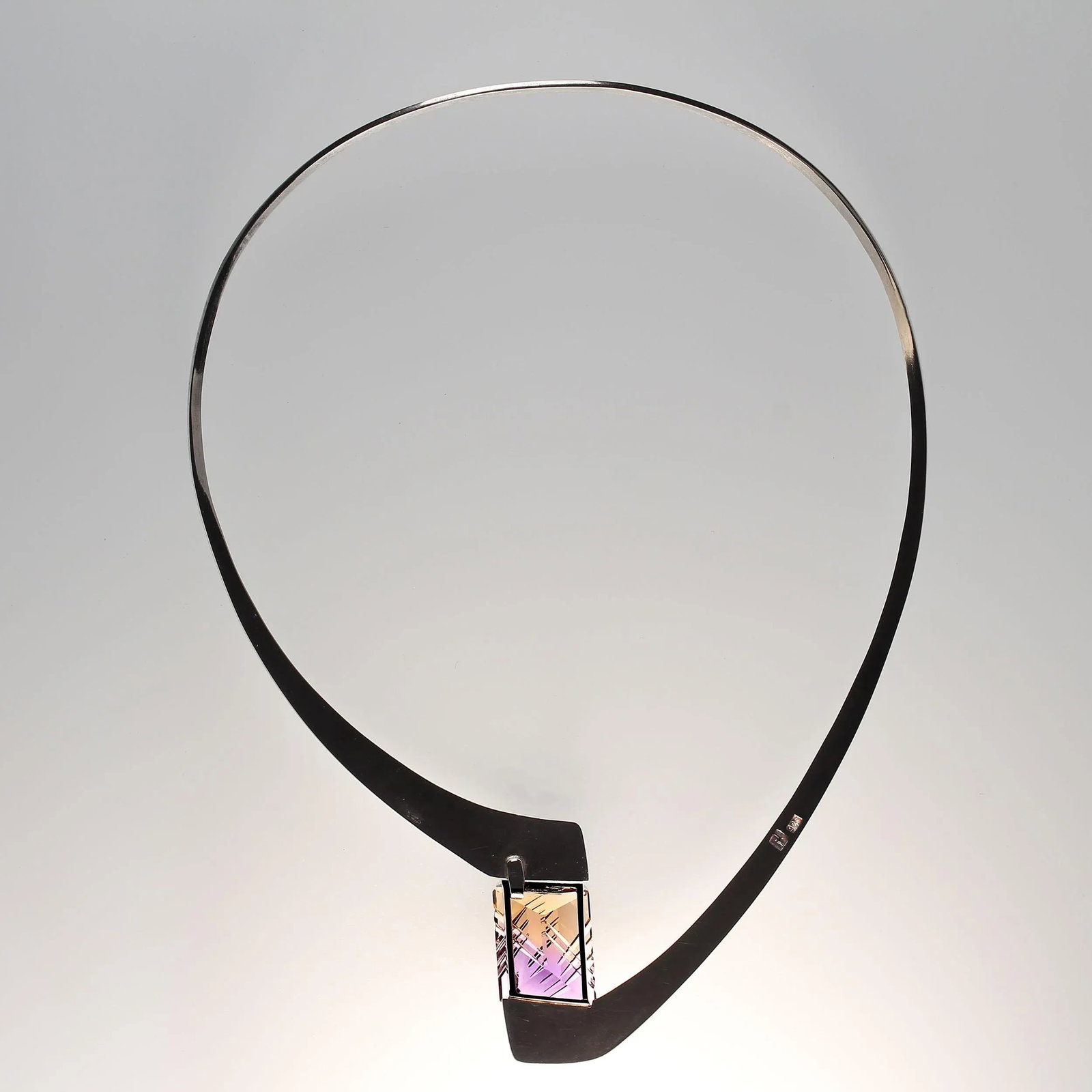 1980s One of a Kind Fantasy Cut Ametrine in Sterling Silver Collar - 4