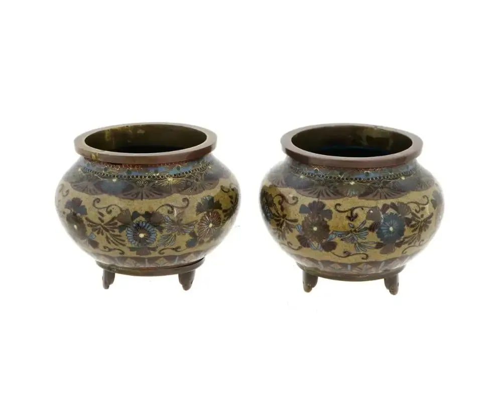 A Pair of Early Japanese Cloisonne Enamel Censors Attributed to Honda Yasaburo - 5