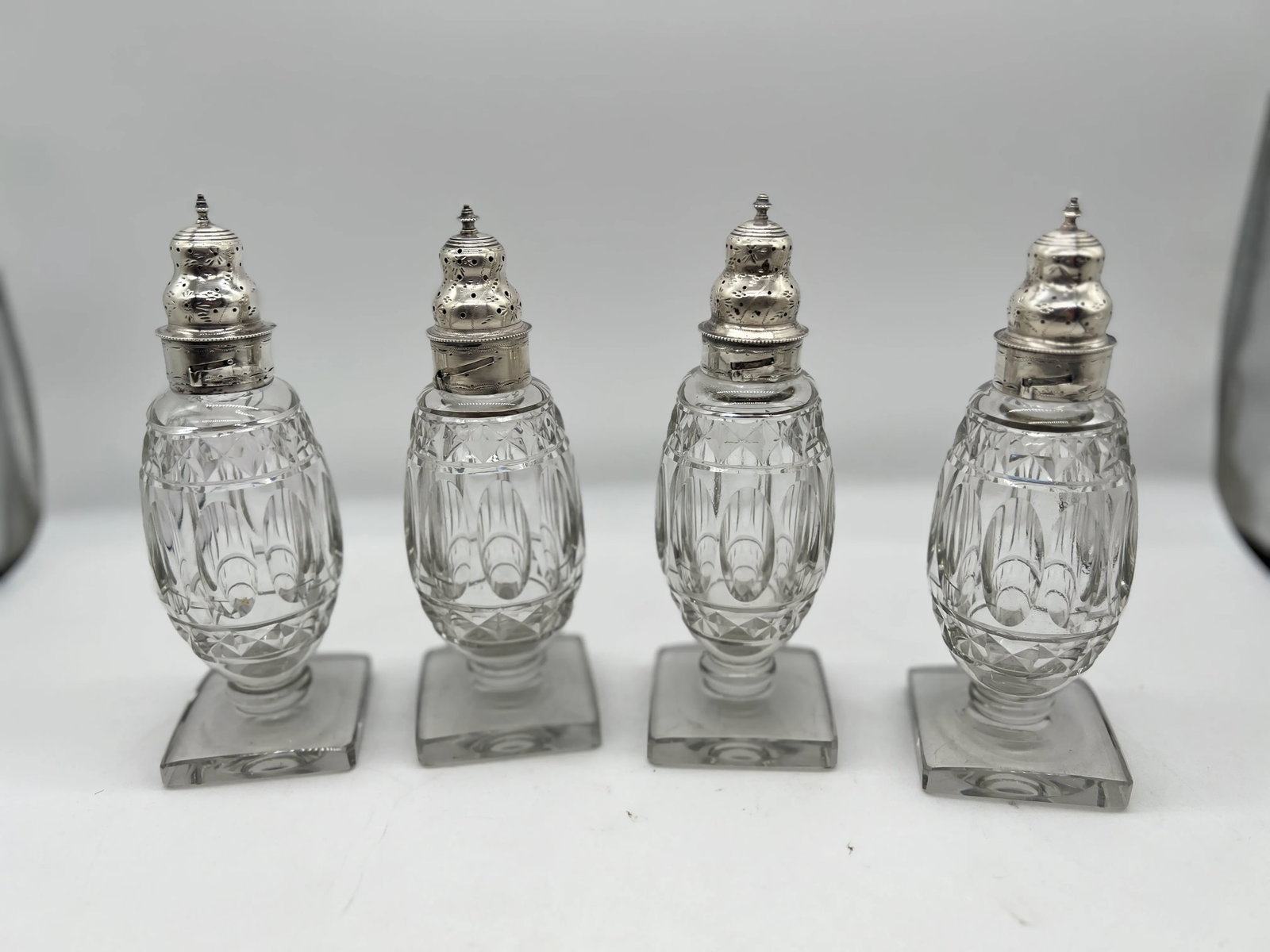 Set of 4 Georgian Silver & Cut Crystal Salt & Pepper Shaker Set - 2