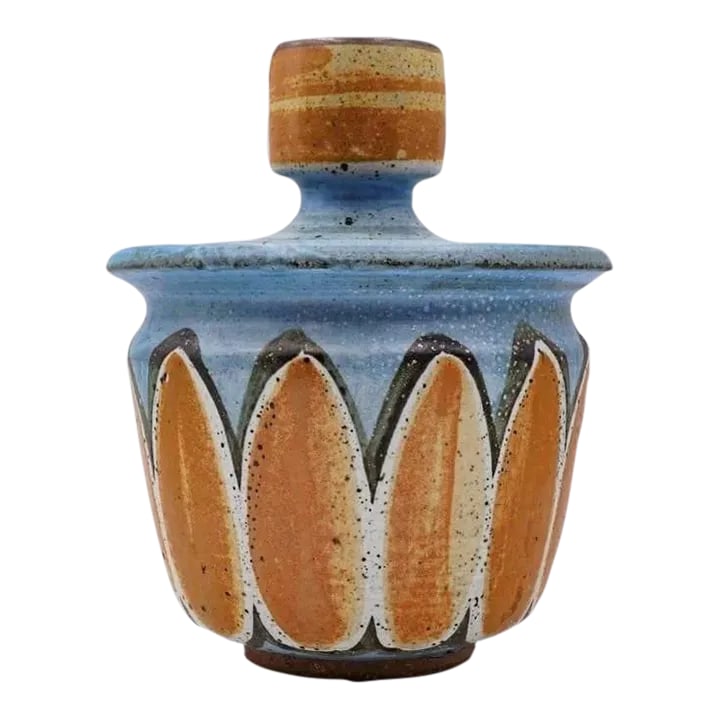 Vintage Mid 20th Century Large Joel Edwards Covered Pot: Vintage mid 20th century large lidded pottery pot by Joel Edwards (1923 - 2007) California. Signed on bottom, blue matte glaze with ochre leaf design, speckled gray glazed interior. Well known