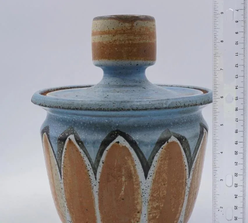 Vintage Mid 20th Century Large Joel Edwards Covered Pot - 7