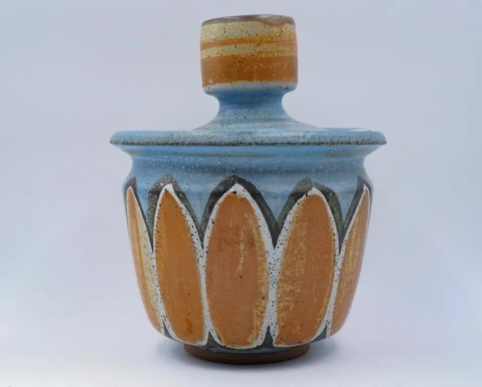 Vintage Mid 20th Century Large Joel Edwards Covered Pot - 8