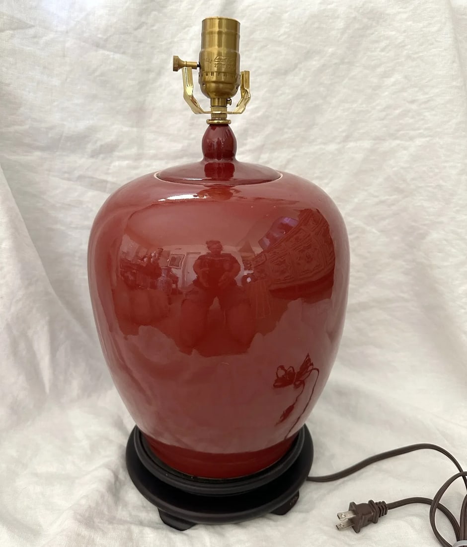 Vintage Chinese Ox-Blood Red Covered Vase Table Lamp W/Shade - 2