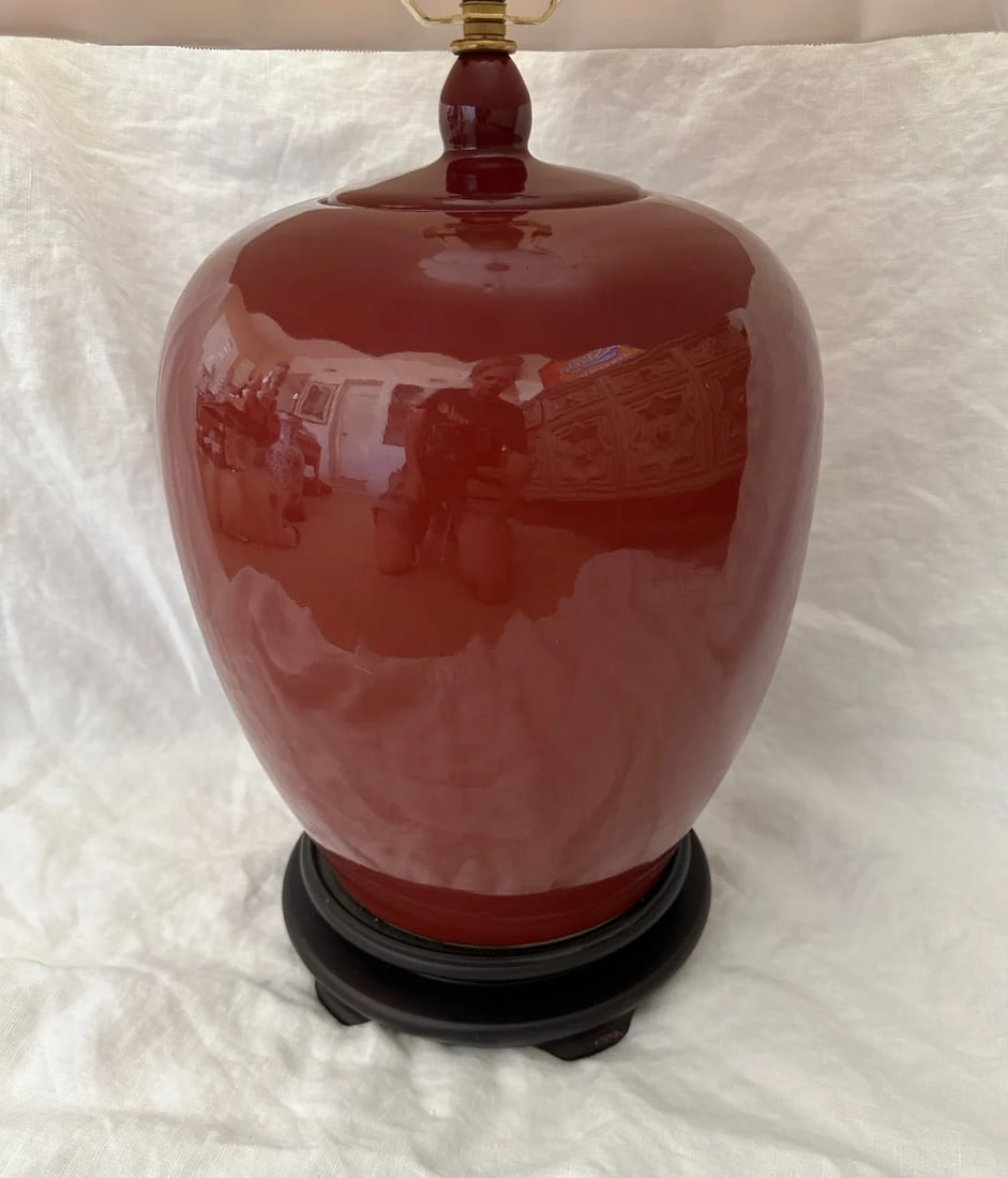 Vintage Chinese Ox-Blood Red Covered Vase Table Lamp W/Shade - 4