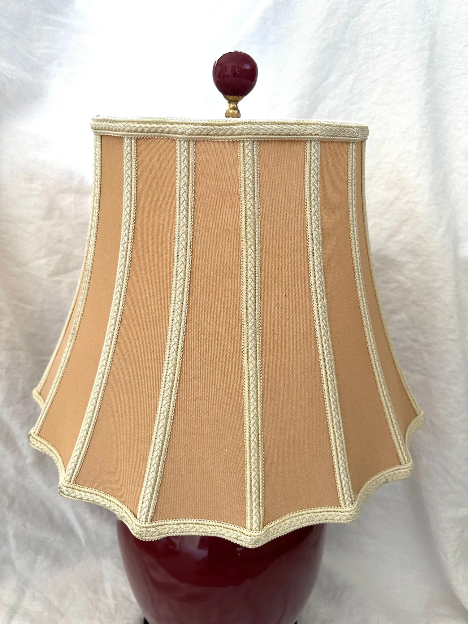 Vintage Chinese Ox-Blood Red Covered Vase Table Lamp W/Shade - 8