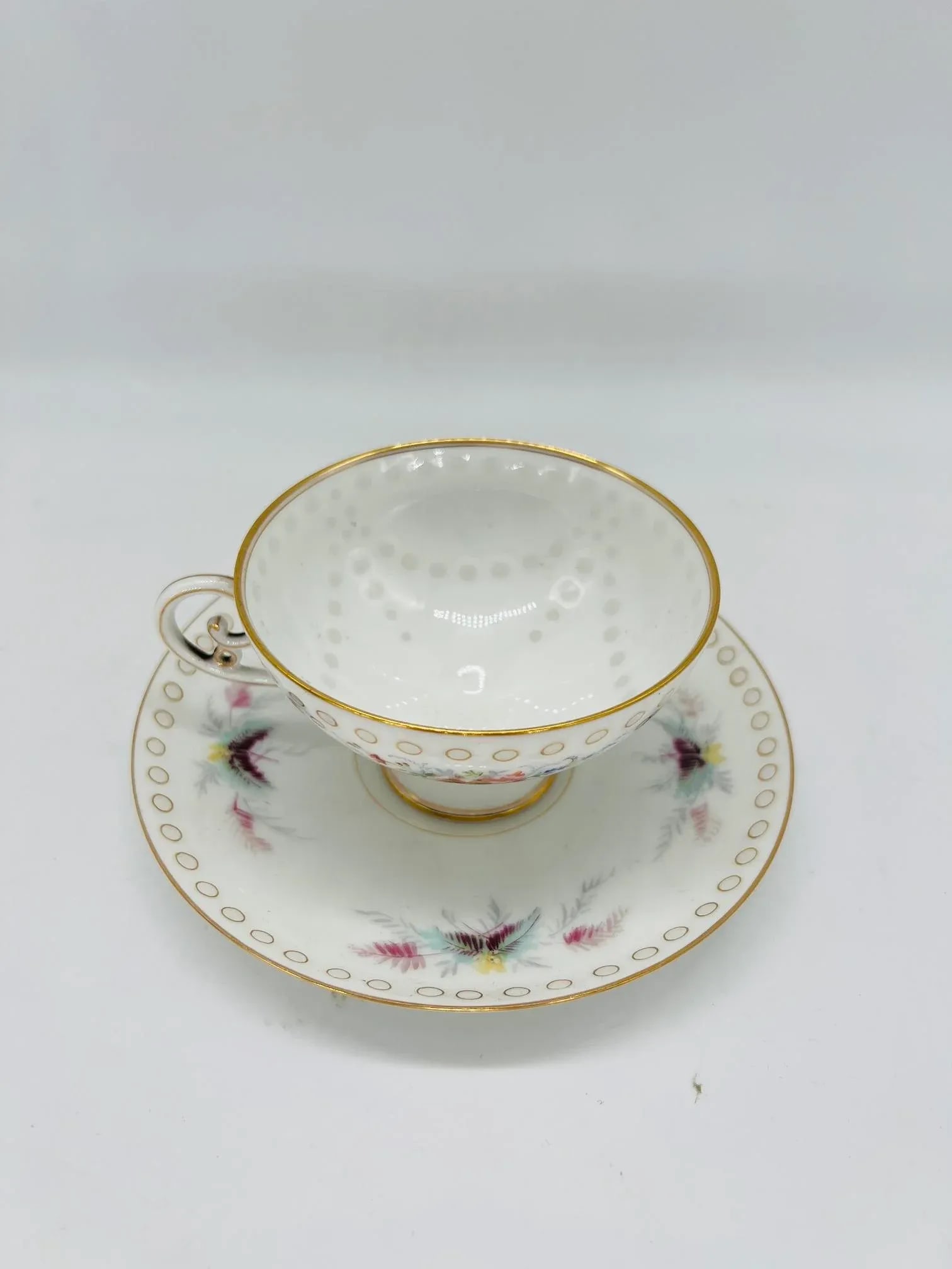 Fine & High Quality Porcelain Tea Cup / Saucer - Rice Grain - Gilt Enameled - 2