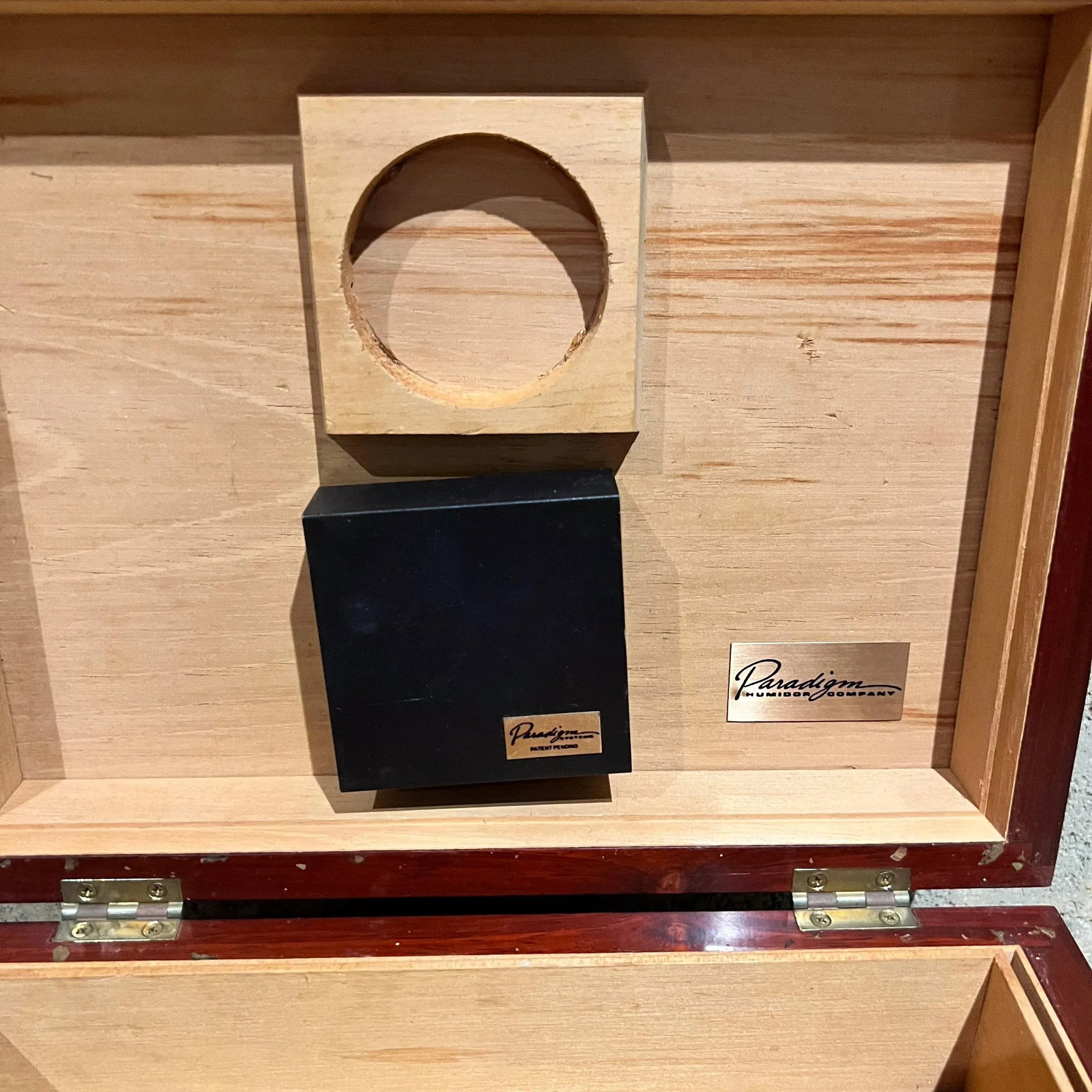 Paradigm Humidor Company Cigar Box Marquetry Wood Inlay - 2