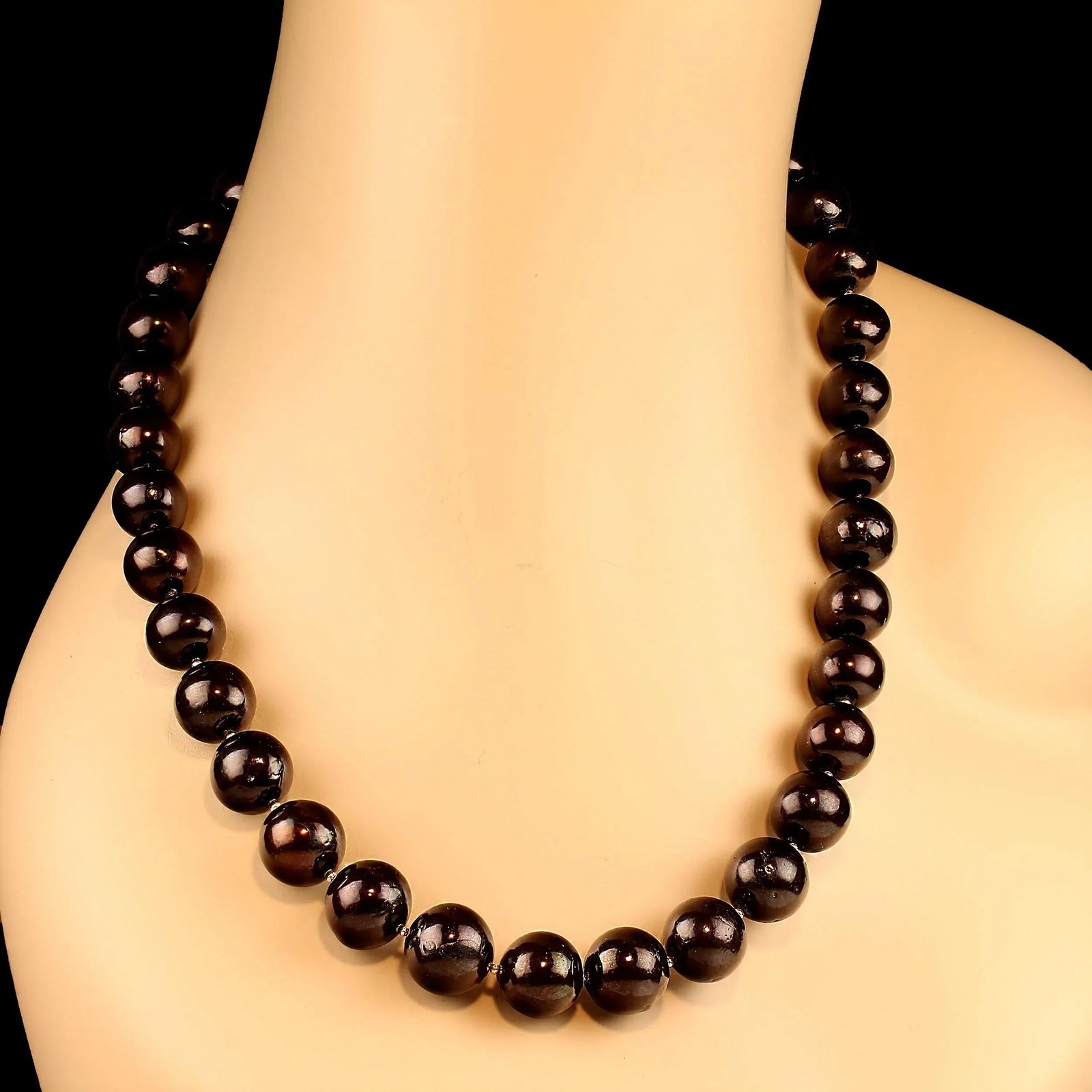 Gently Graduated Black Gemstone Necklace With Sterling Accents - 4