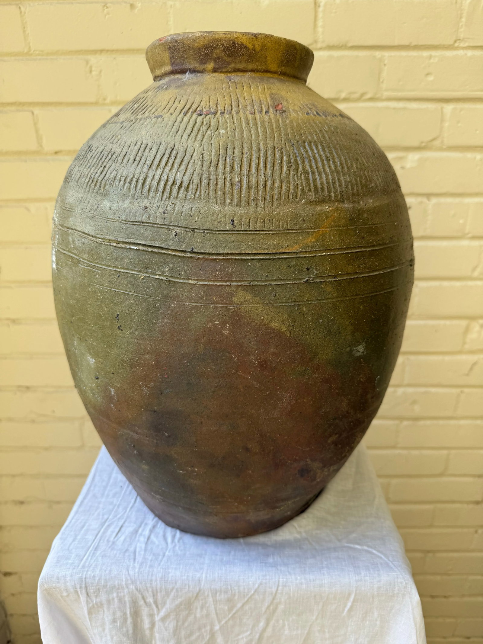 Antique Late 19th Century Chinese Martaban - 8