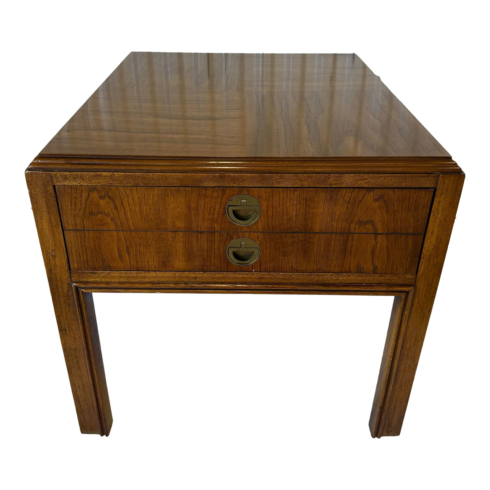 Drexel Heritage Accolade End Table / Nightstand: At Turtle and Crane, we believe that the quietest pieces often speak the loudest volumes in a room. This exquisite Drexel Heritage nightstand, drawn from the coveted 'Accolade' collection, is a