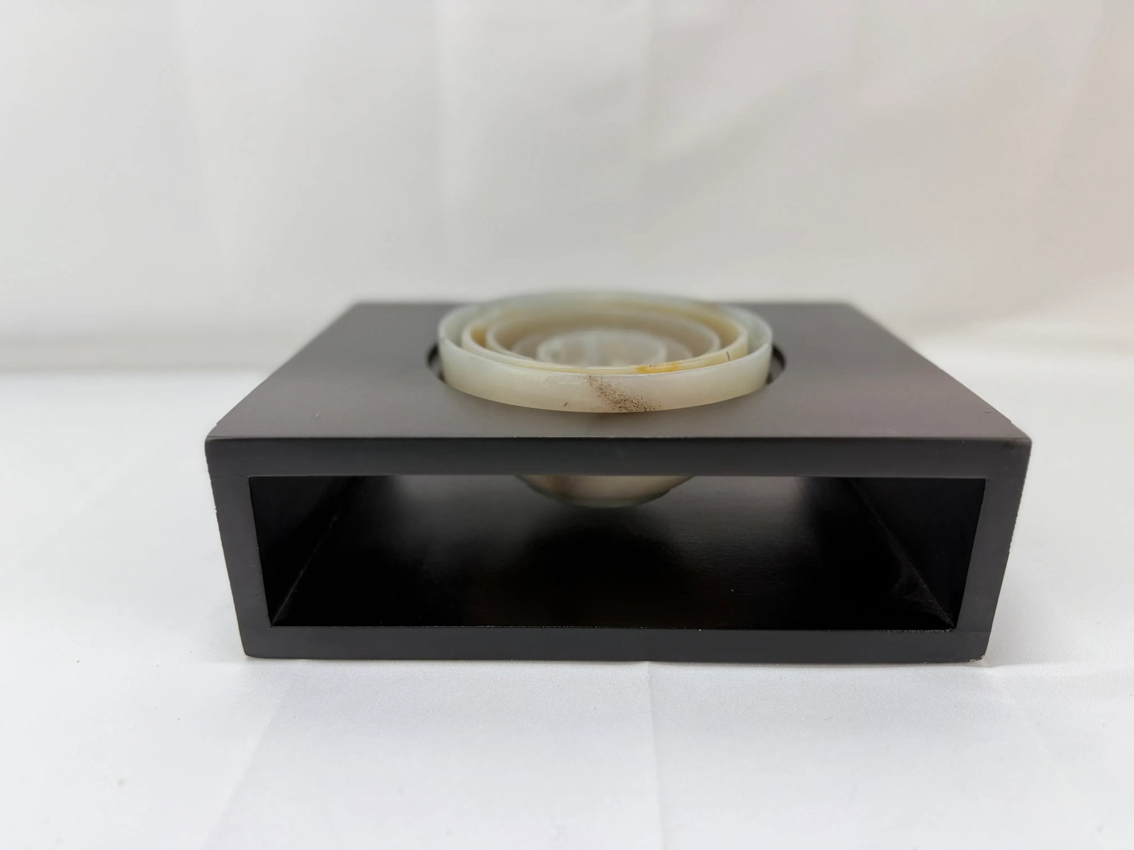 Nesting Set of 5 Carved Agate Bowls & Display - Artisan Signed - 8