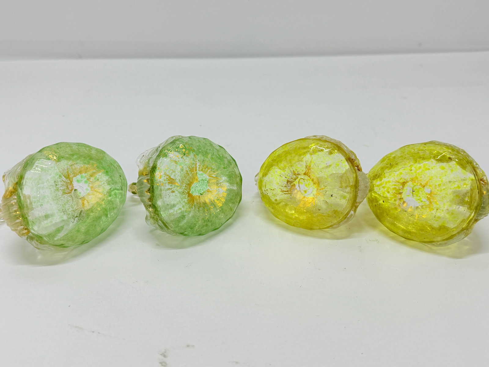 Set of 4, Mid Century Italian Murano Glass Swan Form Salt Cellars C. 1960 - 7