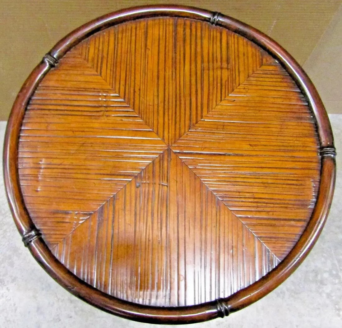 Matched Pair of Tommy Bahama Sandpiper Rattan Round Lamp Tables Side Tables 545-950 - 7